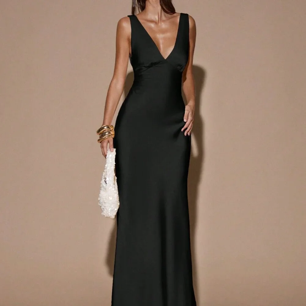Black Minimalist Women's Deep V-Neck Sleeveless Tie Dress Open Back Gown - Picture 5 of 6